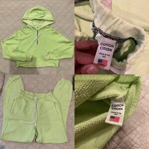 listing-status-banner